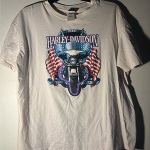 Harley-Davidson White Tee with Patriotic Motorcycle Graphic